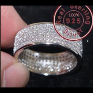 ✨ Swarovski crystal band sellers pick ✨  silver diamond cut ring ✨